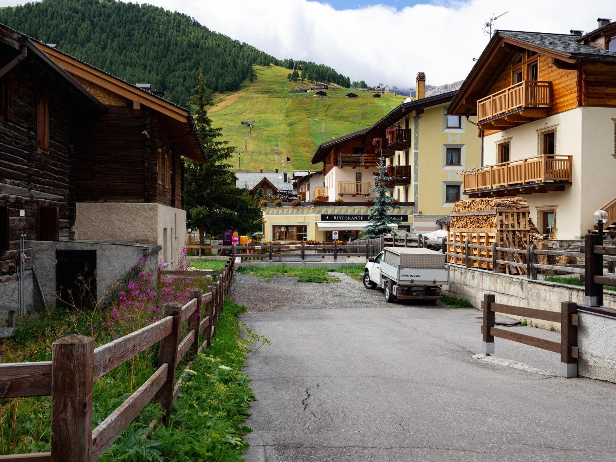 Chalet Irene Livigno Eksteriør bilde